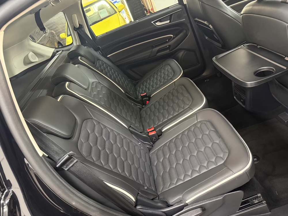 Ford S-Max Vignale