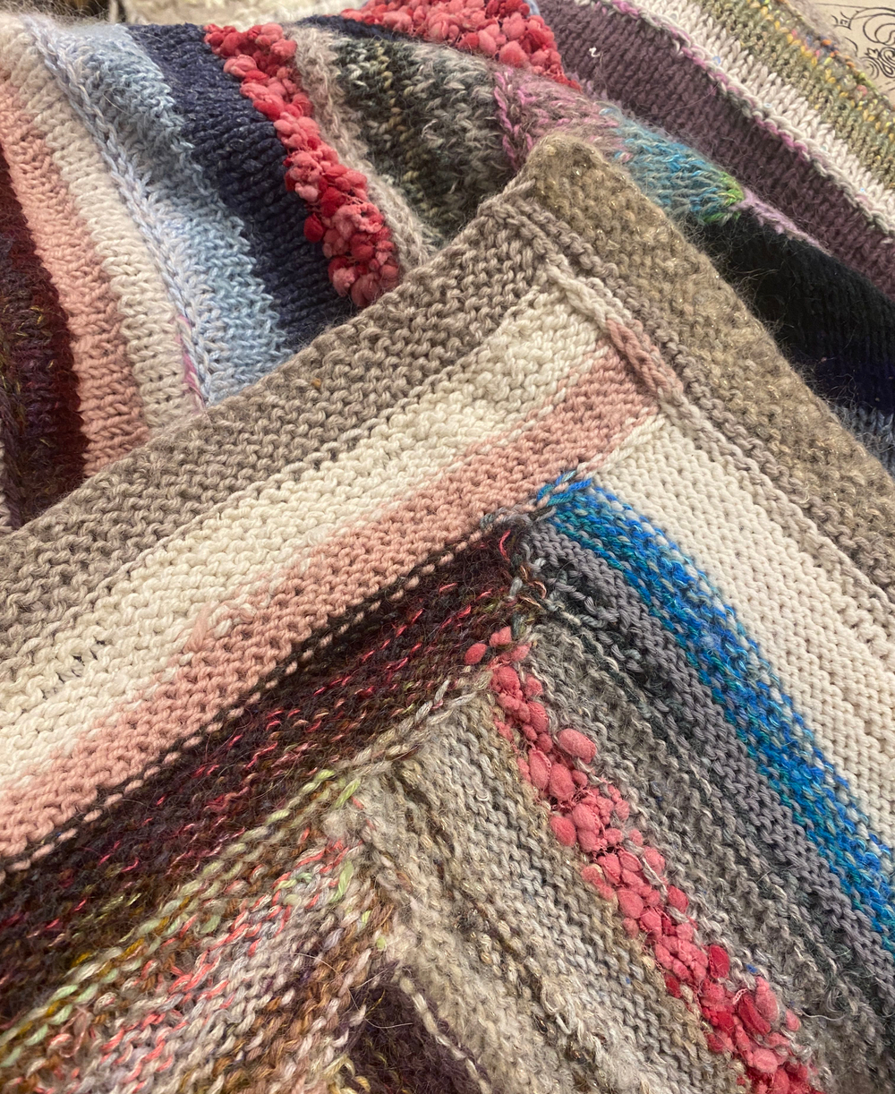 Плед ручной работы (пряжа Италия /кашемир,меринос, ангора, шелк, альпака, мохер. верблюд) р-р 120х170 см вес 900г