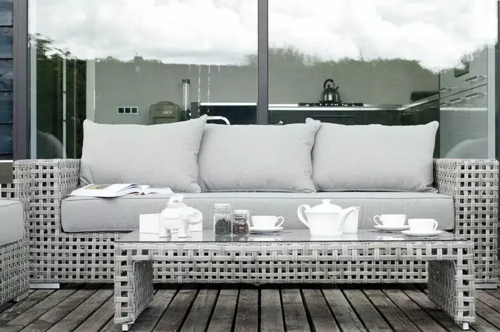 "Тито" журнальный столик из искусственного ротанга, цвет серый