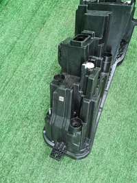 Корпус фары правый Zeekr 001 (2021-н.в.)