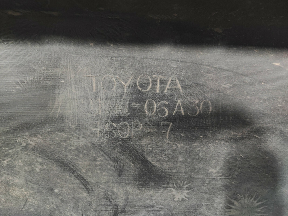 Бампер задний Toyota Camry (XV50/55) 14-18 Б/У Оригинал 5215906A30