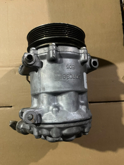 Компрессор кондиционера Peugeot Citroen 307 408 206 207 оригинал