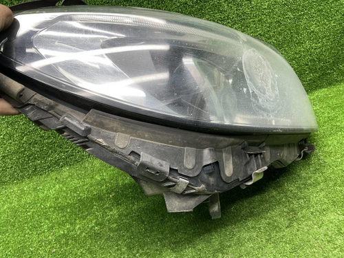 Фара правая Mercedes C w205 (2014-2018) LED