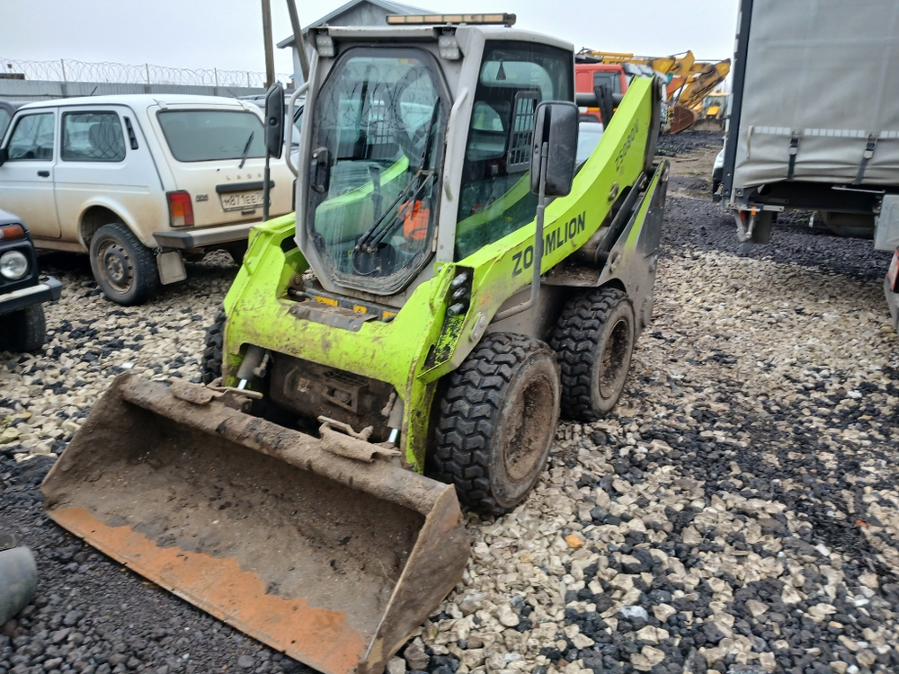 Zoomlion ZS* Мини погрузчик ZS080V (Дизельный, 2,4 л, 49 л.с., АТ)