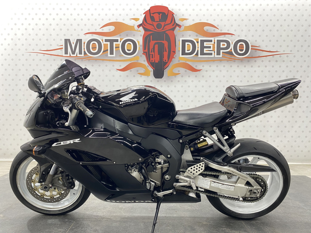 Honda CBR1000RR , 2004