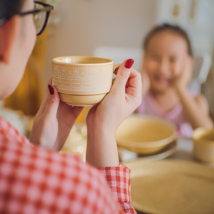 Чашка чайная с орнаментом желтый 250 мл