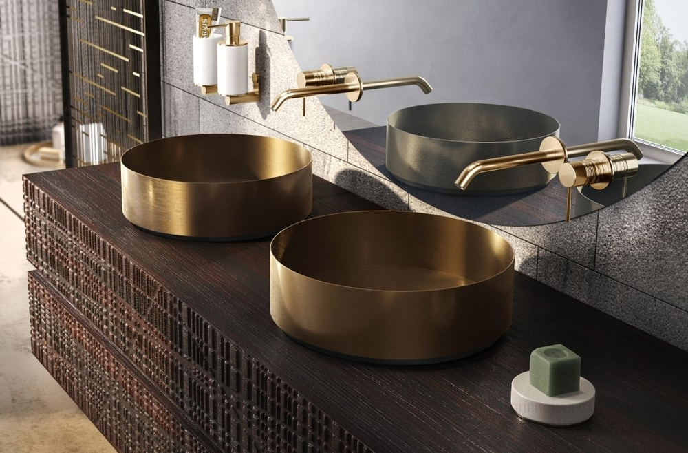 Дозатор Gessi 316, настенный, цвет White/Brass Brushed PVD