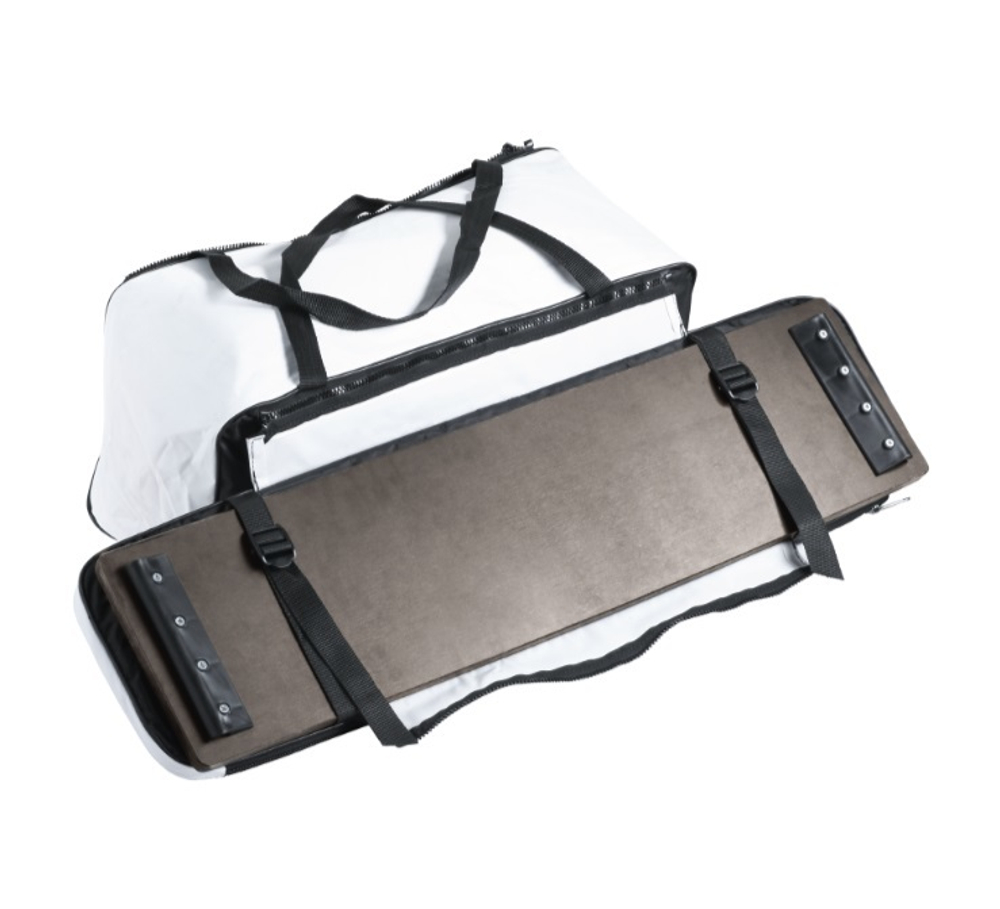 Комплект мягких накладок на сиденье с сумкой ПВХ 112*25 см. ч/б