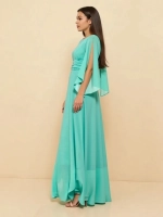 Платье с пышной юбкой