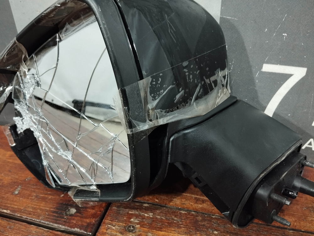 Зеркало левое 8 pin (контактов) Haval Jolion 21-нв Б/У Оригинал 8202370XST10A