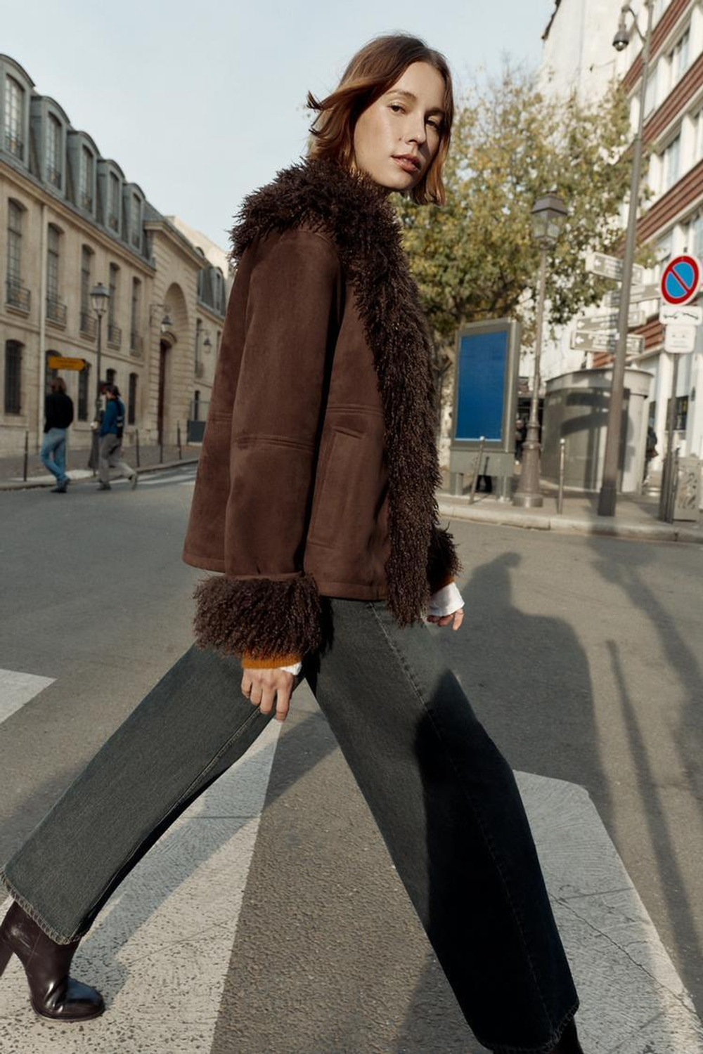 ZARA КУРТКА С ОТЛОЖНЫМ ВОРОТНИКОМ, КОРИЧНЕВЫЙ