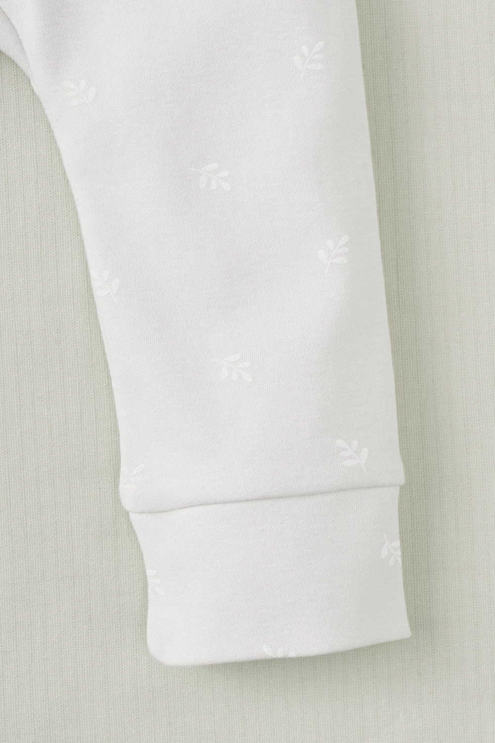 К 4718/белые веточки на бежевом брюки для девочки