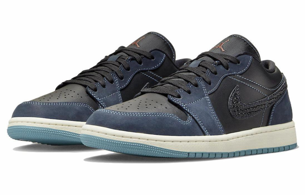Кроссовки Jordan Air Jordan 1 Low "Midnight Navy" (Женская размерная сетка)