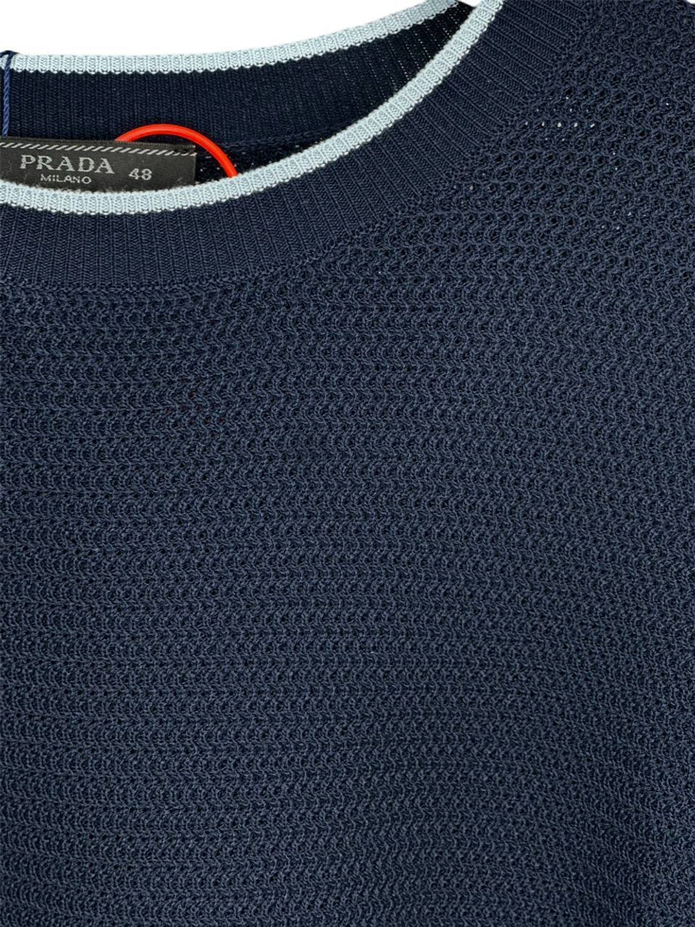 Футболка Prada
