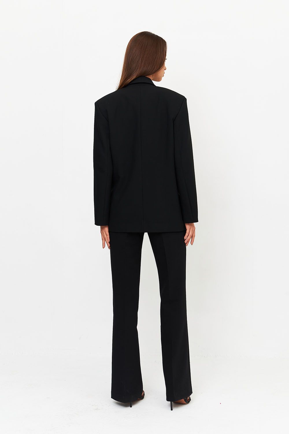 Пиджак двубортный черного цвета