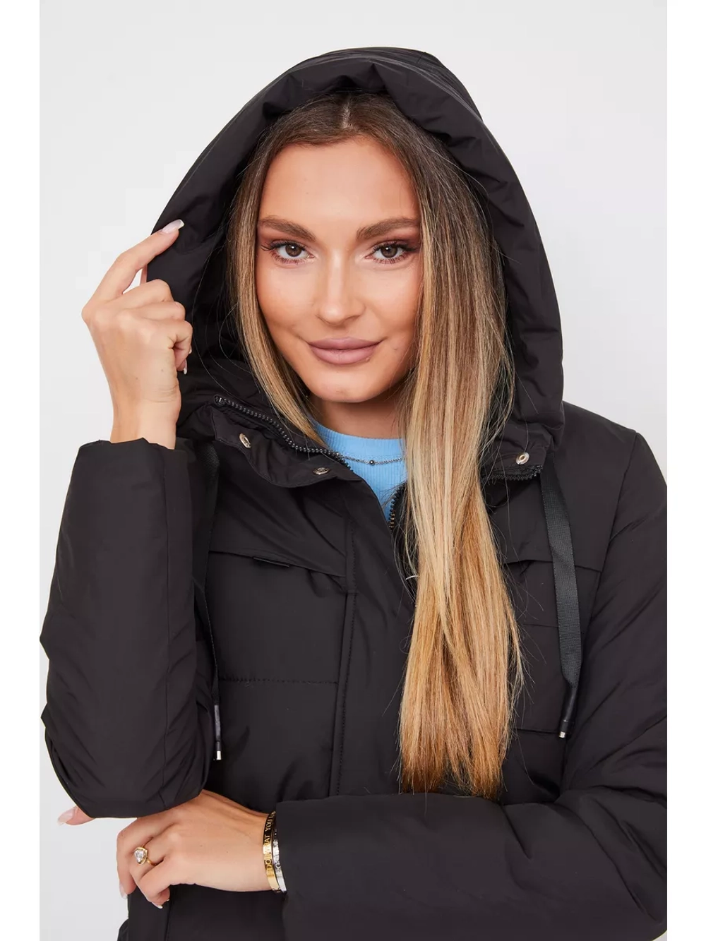 Куртка короткая с капюшоном