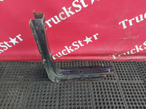 Кронштейн топливного бака 2018г