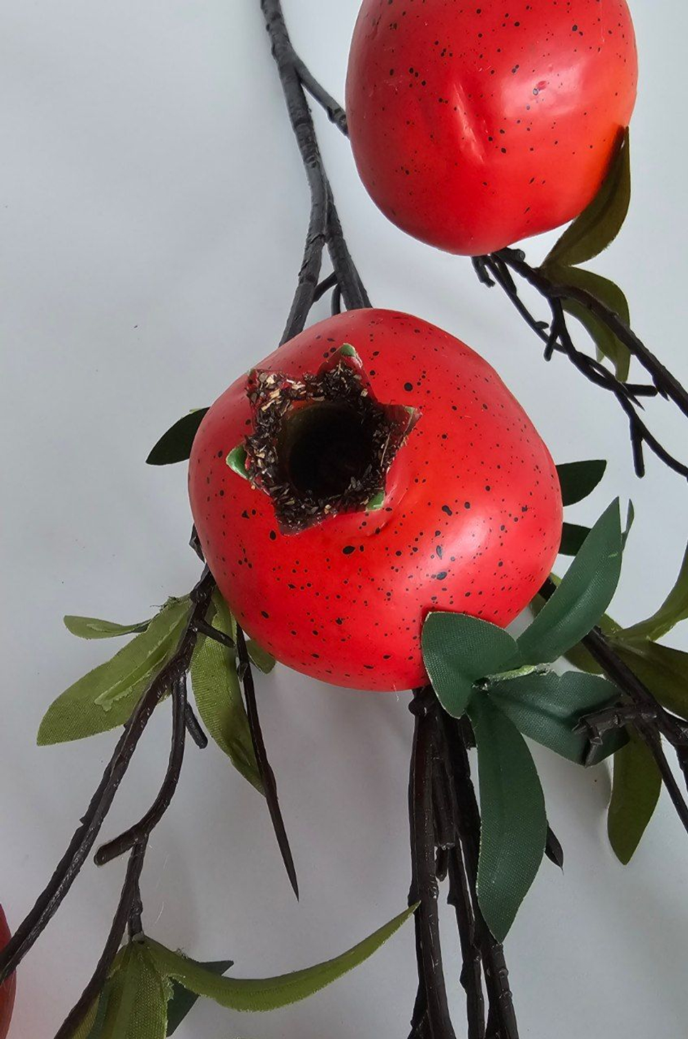 Гранат на ветке / Арт 7026