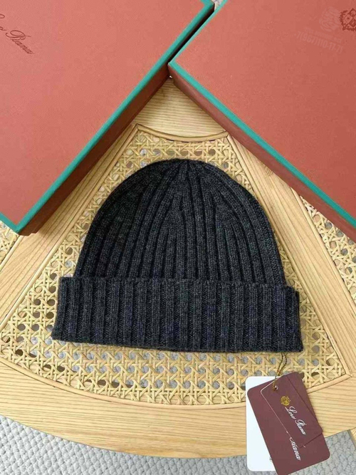 Шапка Loro Piana