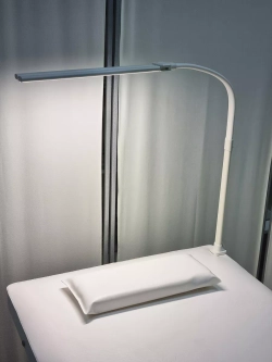 Бестеневая косметологическая лампа для наращивания ресниц