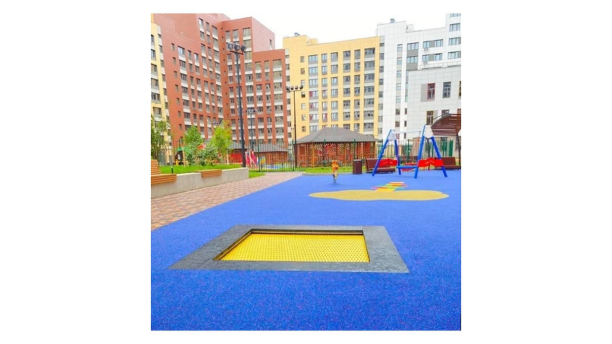 Встраиваемый антивандальный батут  -  монтаж в местах общественного пользования