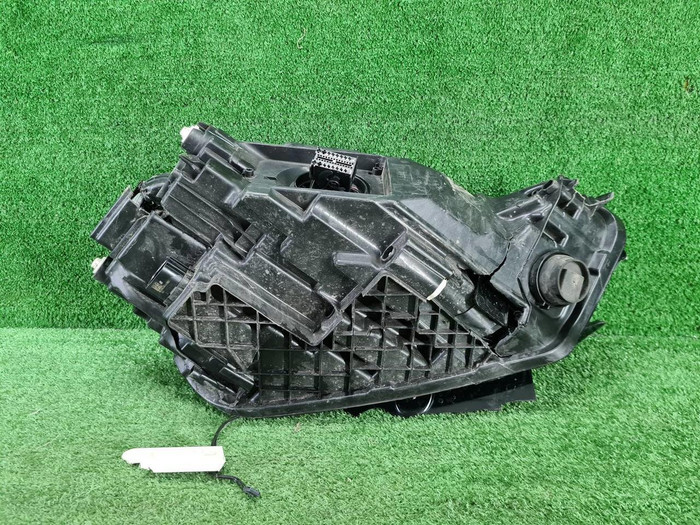 Битая Фара левая Audi Q5 2 80A (2020-н.в.) LED