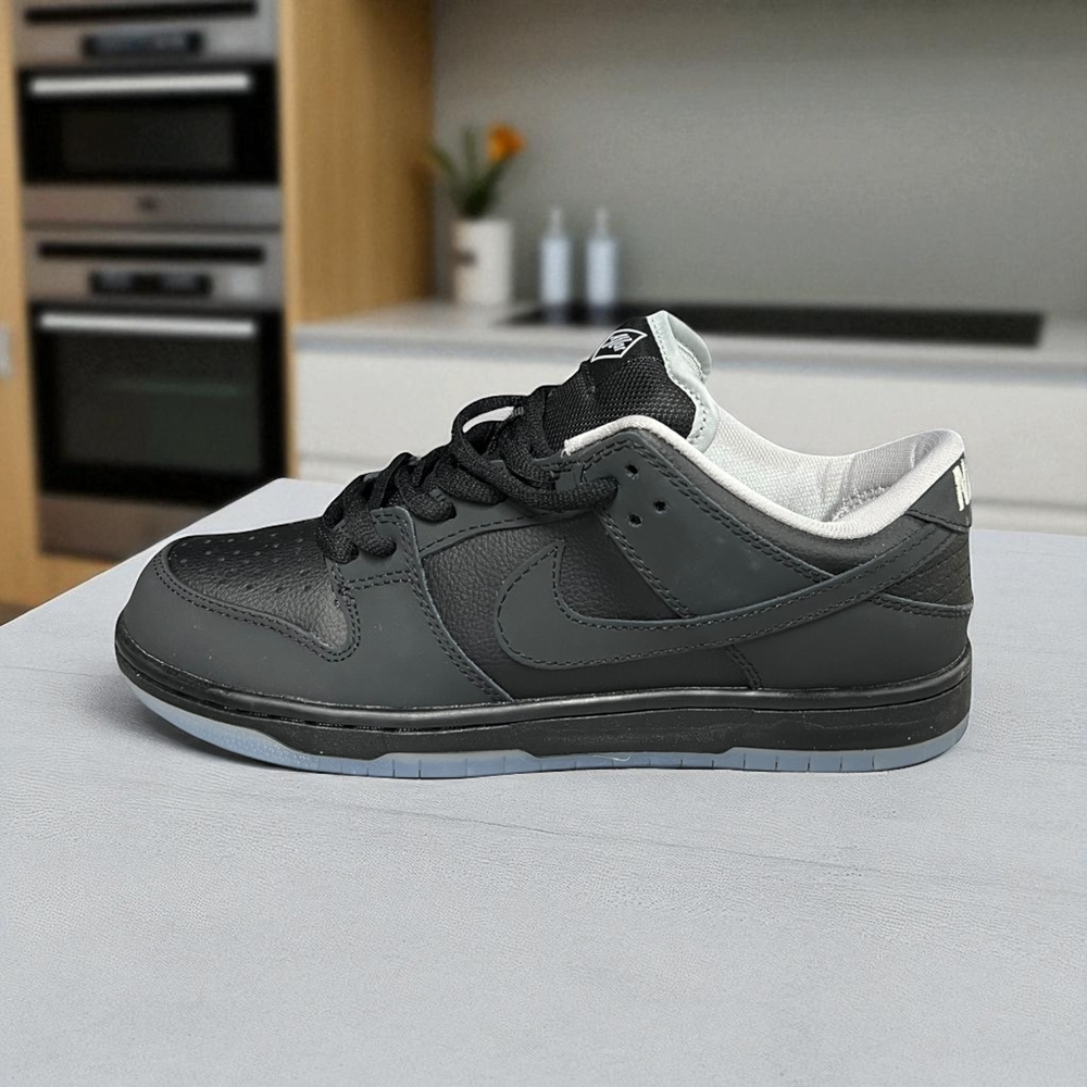 Nike SB Dunk Low • Total Black Atlas