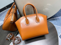 Givenchy Antigona Small 28 cm