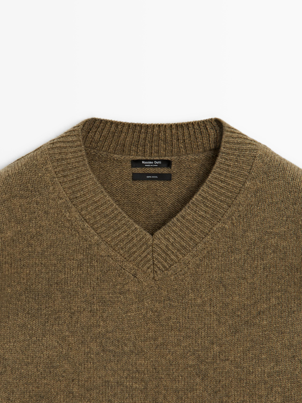 Massimo Dutti Трикотажный свитер с V-образным вырезом, кротово-коричневый