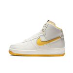 Кроссовки Nike Air Force 1 High Sculpt Yellow