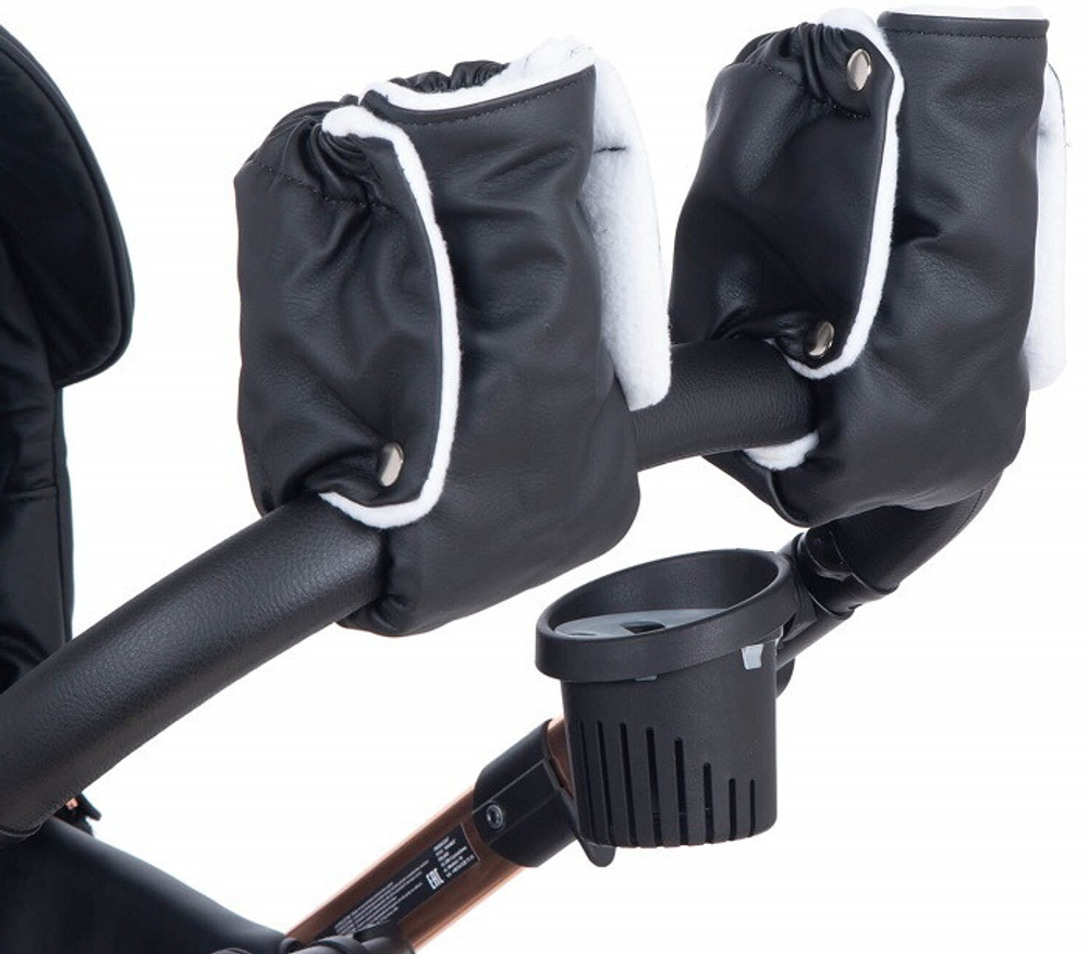 Детская коляска Adamex Chantal Star Collection 2 в 1 STAR101 черный+розовый