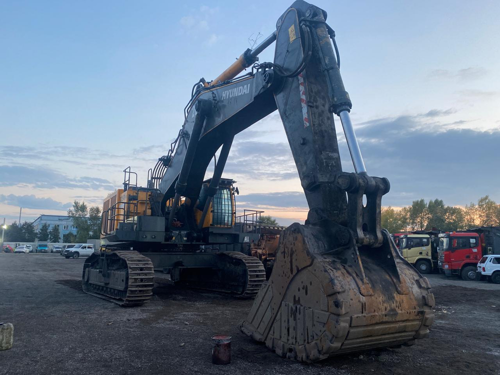 Hyundai R1250 Экскаватор R1250-9 (Дизельный, 23,0 л, 751 л.с., АТ)