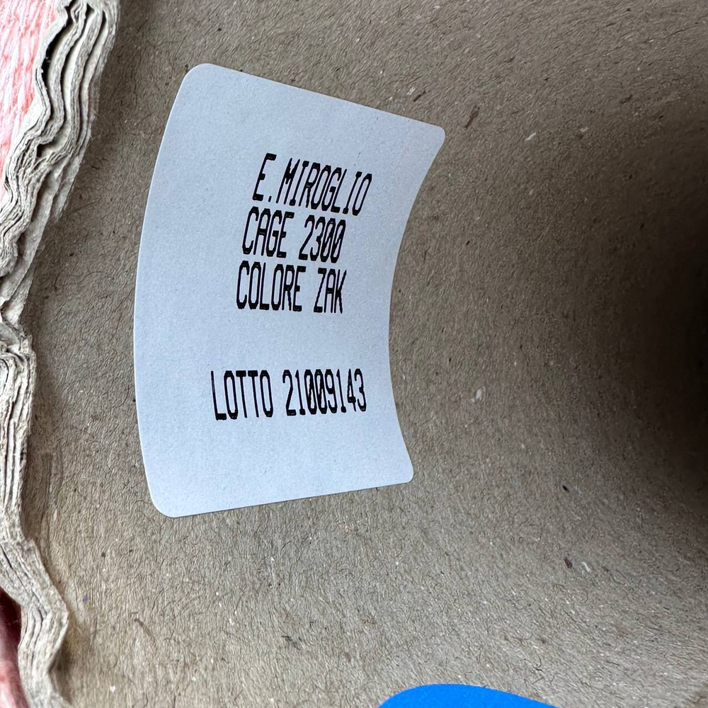 CAGE - E.Miroglio; 90% хлопок, 10% п/а; 230м/100гр; col. ZAK коралловое оплетение, белый шнурок внутри; S710