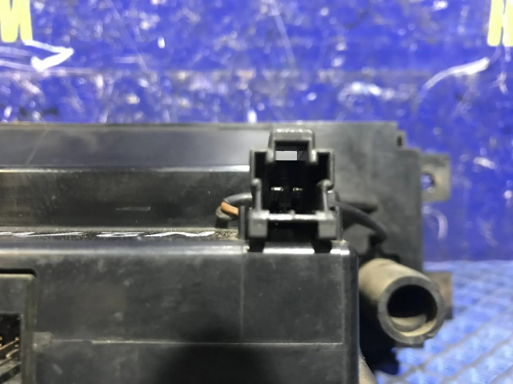 Блок управления климат-контролем MITSUBISHI RVR 1995