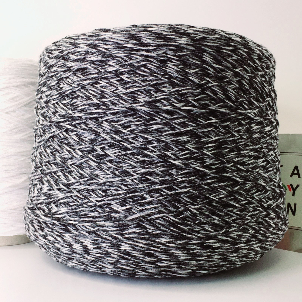SUPER SOFT - New Mill; 100% меринос; 250м/100гр; col.311743, цвет: бело-серо-черный; есть мал. бобинка 81гр.