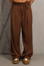 Брюки широкого кроя