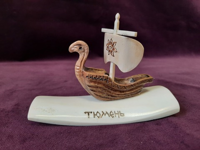 Сувенир "Ладья", бивень мамонта, цевка, красное дерево
