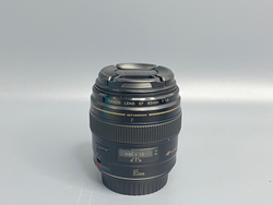 Canon EF 85mm 1.8 USM
