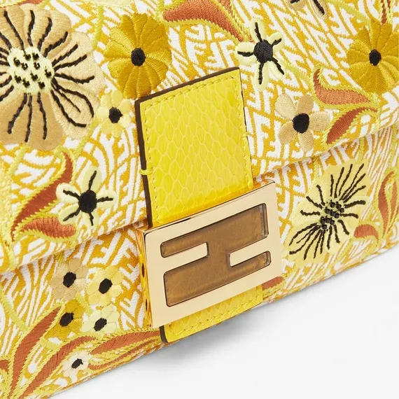 Сумка Fendi из жаккарда с узором FF Vertigo и вышивкой желтый