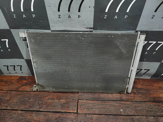 Радиатор кондиционера Mercedes C-Class (W205)  Б/У Оригинал A0995000454