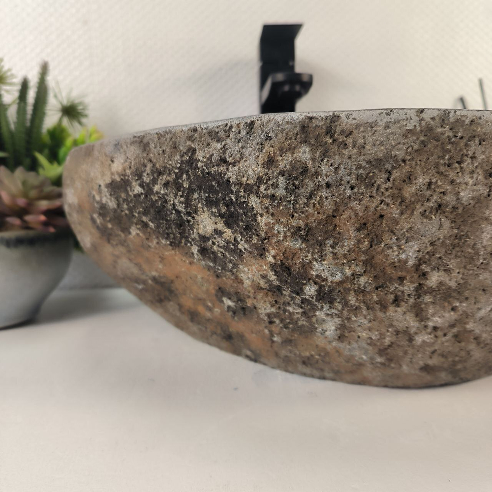 Раковина из речного камня RS-65178 41*37*15 0856