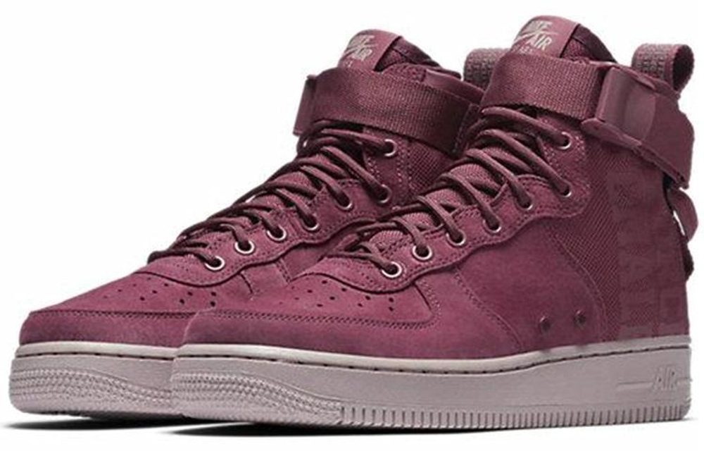 Кроссовки Nike Air Force 1 (Женская размерная сетка)