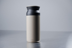 Термокружка Kinto бежевая