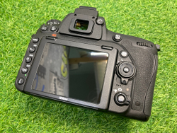 Nikon D750 281.000 кадров
