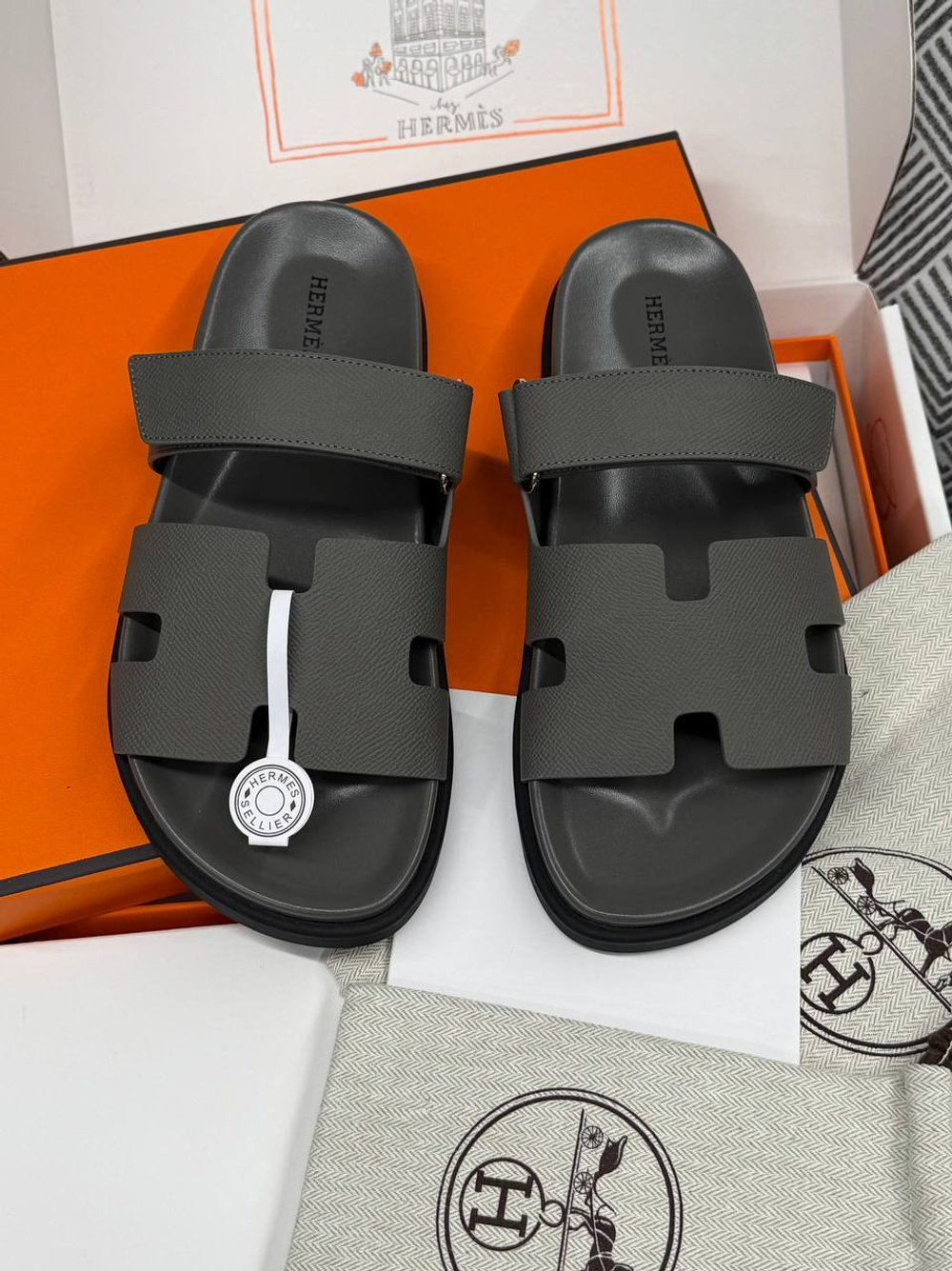 Шлепанцы Hermes