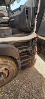 Renault T 6x2 Седельный тягач T11.460 6x2 (Дизельный, 10,8 л, 469 л.с., АТ)