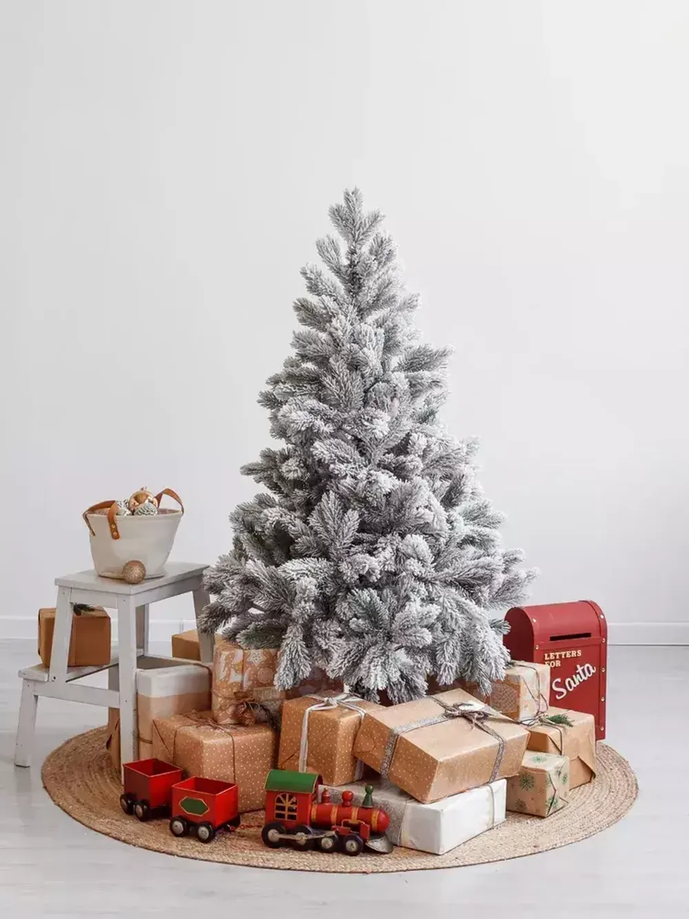 Заснеженная елка «Аляска» GT (Литая хвоя) 120 см / 1,2 м