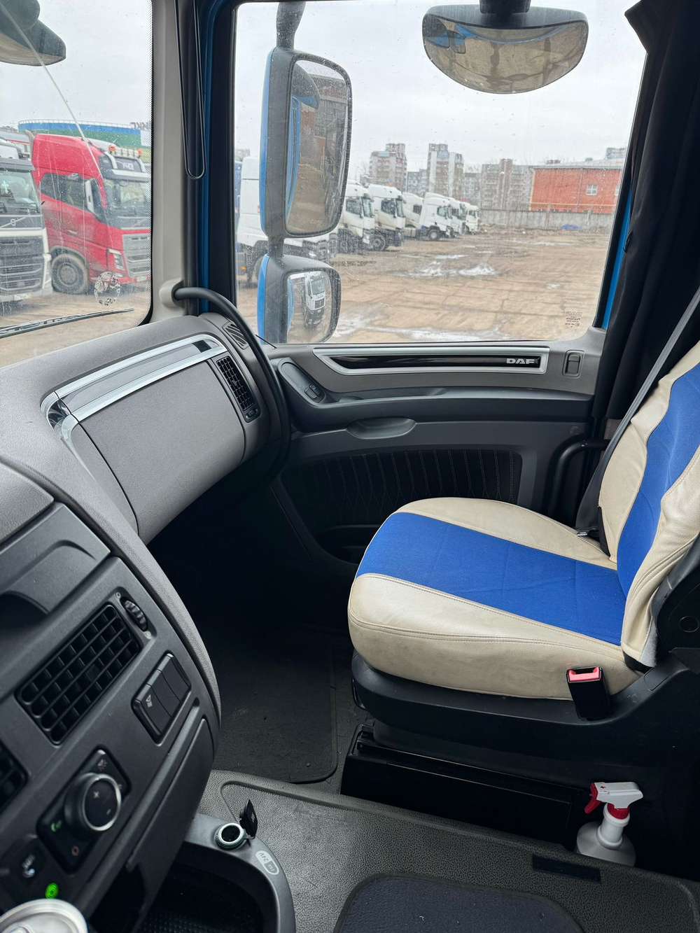 DAF XF 4x2 Седельный тягач XF 480 FT (Дизельный, 12,9 л, 483 л.с., АТ)