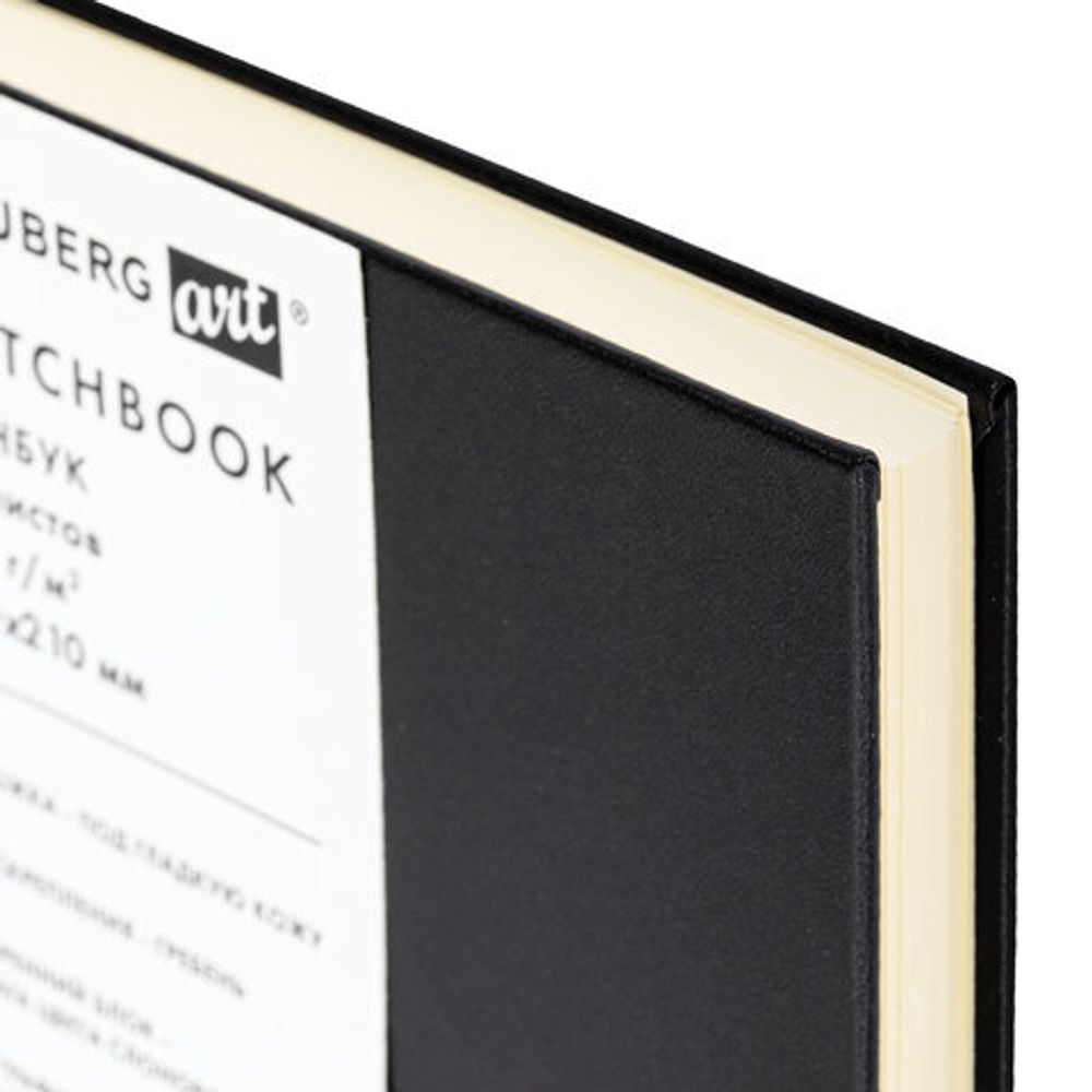 Скетчбук, слоновая кость 140 г/м2 130х210 мм, 80 л., КОЖЗАМ, гребень, BRAUBERG ART CLASSIC, черный, 116475