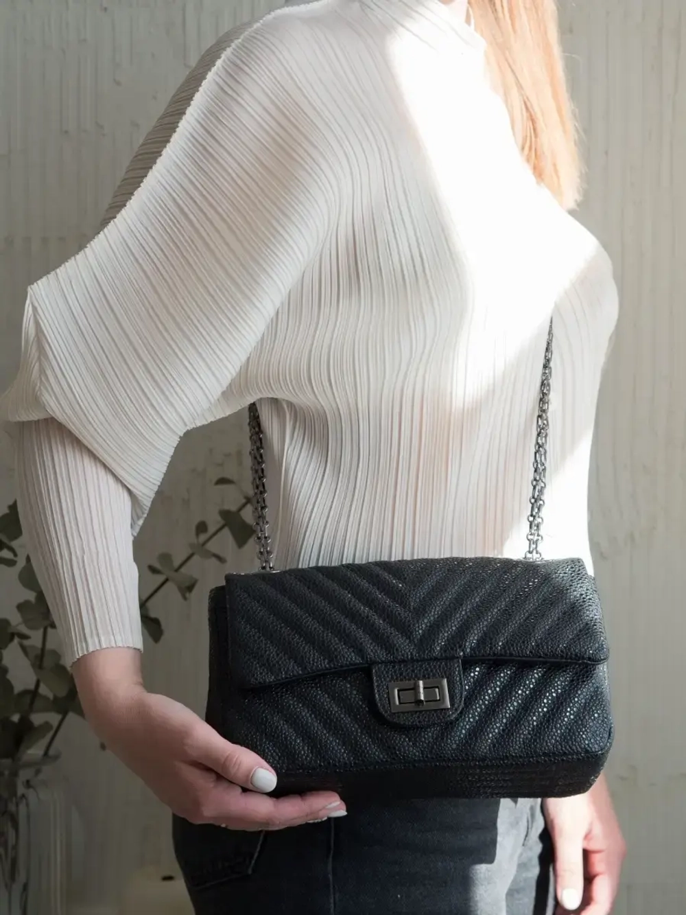 Сумка женская через плечо бренд не кожаная кросс боди модная стёганная на цепочке для девушке шоппер